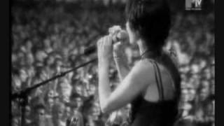 THE CRANBERRIES  zombie live [upl. by Cas]