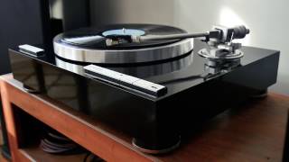 Vintage Turntable Kenwood KP  990 [upl. by Nahtal]