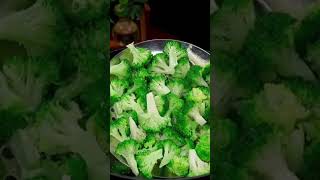 Garlic oyster sauce broccoli [upl. by Neeka]