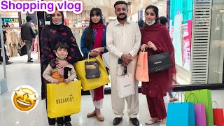 Emporium sy ki Shopping  lahore vlogpart3 [upl. by Katsuyama]