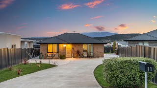 11 Harmsworth Road Oakdowns  Ant Manton RRU  LJ Hooker Pinnacle Property [upl. by Idid]