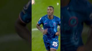 CAICEDO with a MAGNIFICENT volley 🤩 shorts moisescaicedo chelseafc [upl. by Armallas]