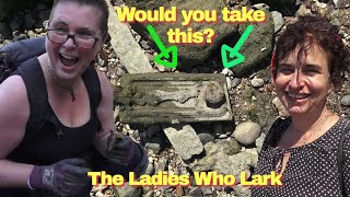 See what we took and what we left behind Mudlarking the Thames with the Ladies who Lark [upl. by Cressida]