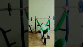 Fitness Trening trackworkout motivationfitness football trackandfiel fitnessmotivation [upl. by Benyamin]