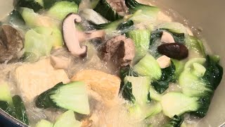 POPULAR CHINESE SOUP  CHINESE STYLE [upl. by Aniarrol]