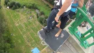 Saut à lélastique  Viaduc SaintGeorges Le Gaultier  GoPro HD2 [upl. by Eustacia236]