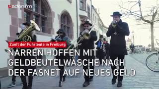 Geldbeutelwäsche zum Ende der Fasnet 2018 in Freiburg [upl. by Marielle]