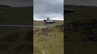 UNREAL RAF F35B Low Level in the Mach Loop MACHLOOP LFA7 AVIATION RAF F35 PLANESPOTTING [upl. by Aronek]