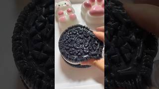 What a soft Oreooreo oreos cookies inedible squishy handmade tabasquishy decompression [upl. by Namyh]