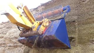 Bucket Silage defacer [upl. by Obla]