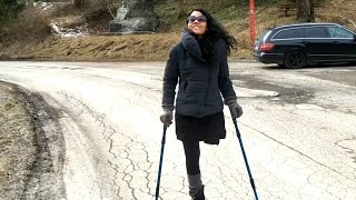 Kurze Pause an einem wunderschönen Fluss in Österreich  Amputee Girls Vlog  Amputee Woman [upl. by Arimihc964]