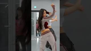 queen👑🪅 harimu choreography [upl. by Aldis913]