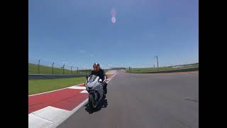 600 vs 1000 on track COTA [upl. by Alleunam512]