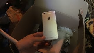 Мои находки в мусорных баках Нашел iphone 6 Смартфон самсунг и многое другое [upl. by Grinnell]