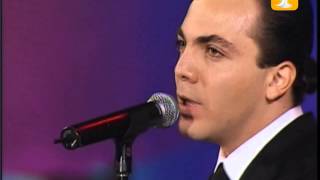 Cristián Castro Es Mejor Así Festival de Viña 2004 [upl. by Arlyn46]