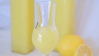 LIMONCELLO FATTO IN CASA  Ricetta Facile e Veloce [upl. by Enylrac363]