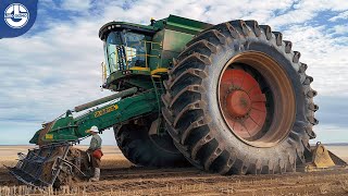 John Deere Combine Harvester  Full Documentary [upl. by Attwood]