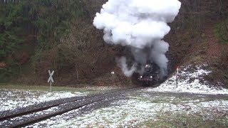 58 311 kämpft sich auf rutschigen Schienen hinauf zur Bindweide [upl. by Nohsreg]