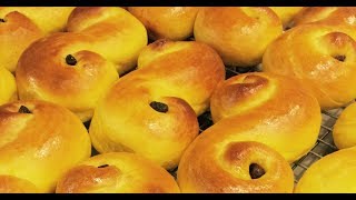 Lussekatter  Saffron Bun [upl. by Monro]