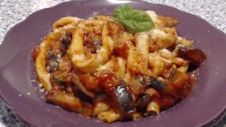 Pasta al sugo di melanzane [upl. by Kwok]