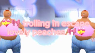 trolling people in escape lovely peaches in scary mansion aesthetic warning [upl. by Alamaj]