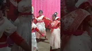 আমাদের পাড়ার পুজো dance ভিডিও বোনেদের dance subscribe [upl. by My562]