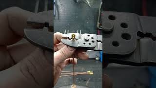 How to crimp spade connectors [upl. by Eahcim]