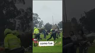 Poli vs civil policia pelear peleastelenovela amorpropio imprudencia [upl. by Kinch856]