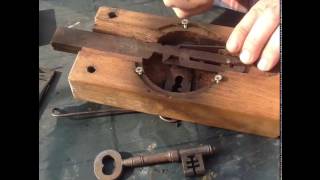 Picking a warded mortice Lock Skeleton Keys and Lock wards [upl. by Oetsira]