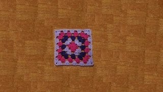 Piastrella alluncinetto facilissima  granny square crochet Tutorial [upl. by Khajeh]