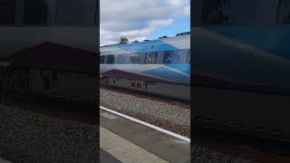 Transpennine Express Class 802 going through Mirfield to Liverpool Lime Street [upl. by Annawot]