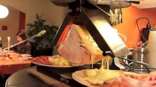 Raclette traditionnelle [upl. by Lombardi]