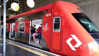 Movimento de trens da CPTM na estação Tatuapé [upl. by Nadean]