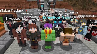 Minecraft BRUTAL SIEGE  7 Survival VS 20 Creative [upl. by Ebony]