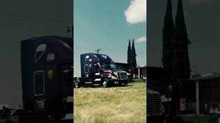 Freightliner Cascadia 🏴‍☠️🇲🇽 trailerosmexicanos trailerosdela57 [upl. by Dnalrah]