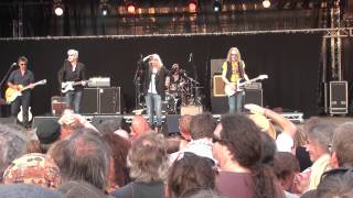 Patti Smith  Redondo Beach live 2014 12 [upl. by Anne-Marie353]