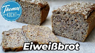 Eiweißbrot selber machen  das perfekte Low Carb Brot  Thomas kocht [upl. by Limoli]