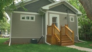 Modular Homes Offer Quicker Cheaper Path To New House [upl. by Eyllom]