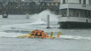 Heat 2 of the UIMs Grand Prix Hydroplane racing [upl. by Sukcirdor578]