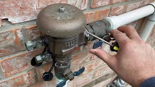 Winterize Sprinklers  How to Drain your Sprinklers wBackflow Preventer [upl. by Strohl401]