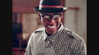 Raphael Saadiq  Its a shame [upl. by Ettennig]