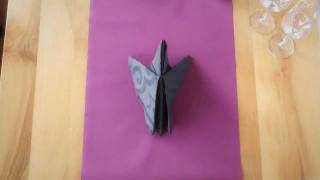 Napkin folding from Duni  Butterfly [upl. by Cinemod]