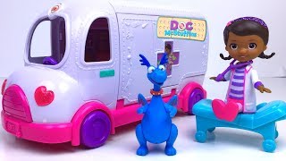 STORY WITH DOC MCSTUFFINS TOY HOSPITAL MOBILE CLINIC  STUFFY AND LAMBIE HELP AND HEAL THE DOCTOR [upl. by Okimuy]