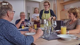 Maultaschen und Apfelküchle  Oma kocht am besten [upl. by Candice792]