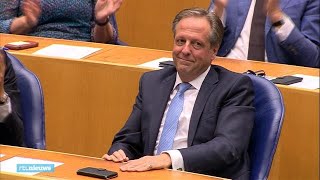 Zelfs aartsrivaal Wilders applaudisseert voor vertrekkende Pechtold  RTL NIEUWS [upl. by Eiuqcaj]