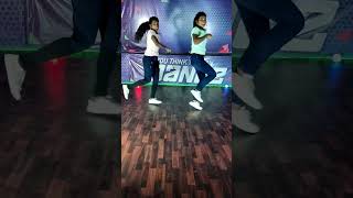 karuppu than yenukku pudicha coloru😍 Dance cover tamil love song 💕shorts [upl. by Hetty]