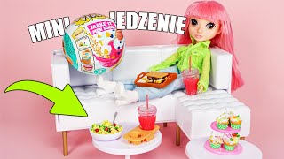 mini MARTYNA ZABAWA 😚 ROBI mini JEDZENIE 🍟 Mini Verse [upl. by Hanfurd]