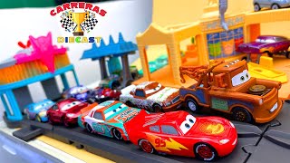 CARS AVENTURAS EN EL CAMINO CARRERAS DIECAST EN RADIADOR SPRING [upl. by Ynnep]