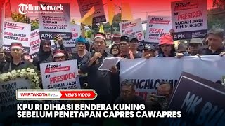 KPU RI Dihiasi Bendera Kuning Sebelum Penetapan Capres Cawapres [upl. by Aielam]