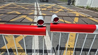 Double Hangman Porthmadog Level Crossing Gwynedd 27052024 [upl. by Jareen]